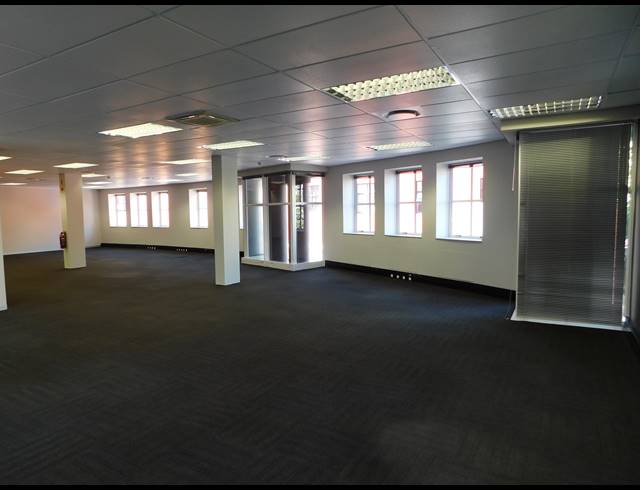 291M² OFFICE TO LET IN ILLOVO